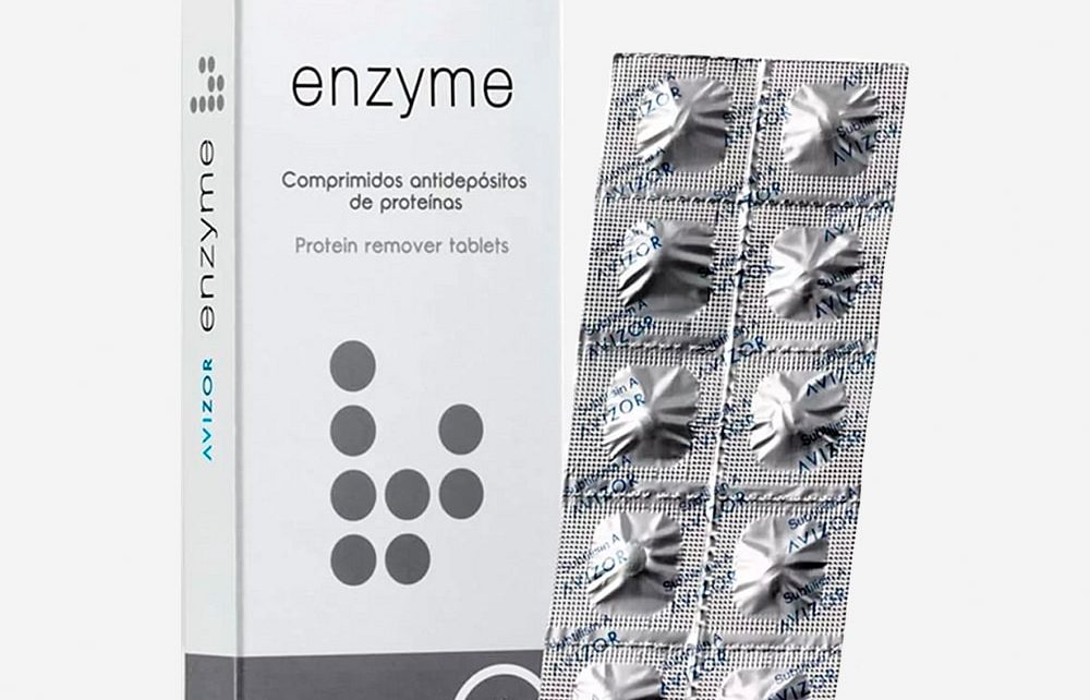 Niezbędne płyny i pojemniki zapewniają prawidłową pielęgnację oraz bezpieczne przechowywanie soczewek kontaktowych